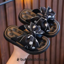 Chanclas de Eva con lazo de mariposa para niños pequeños
